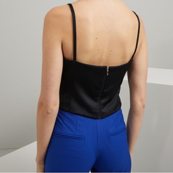 Marella Label/cut Cropped Cami Top Size: Medium US4 All Seasons - Picture 4 of 6